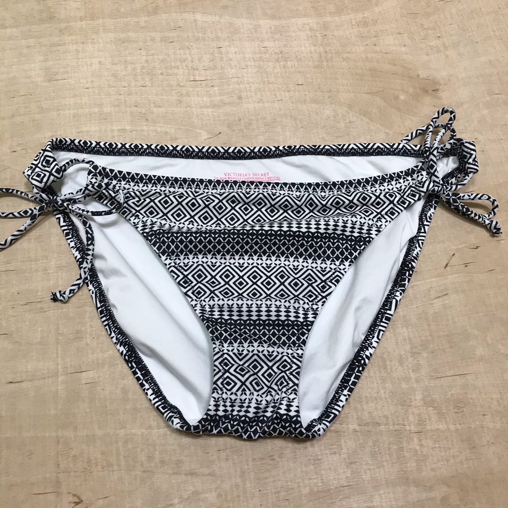 Victoria’s Secret Bikini Bottom Black White